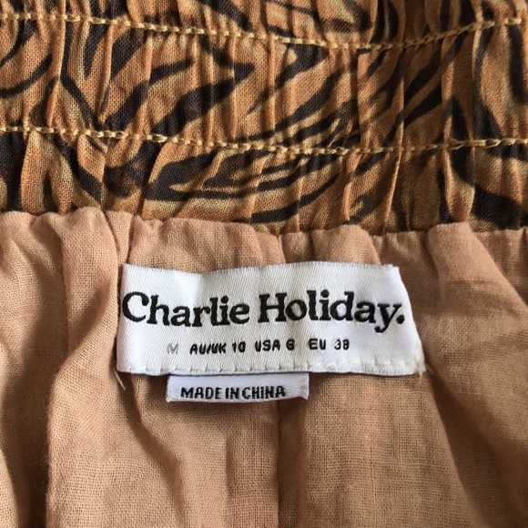 Charlie Holiday Whitney Printed Maxi Skirt - Picture 4 of 11